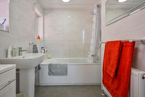 Photo 19- click for photo gallery